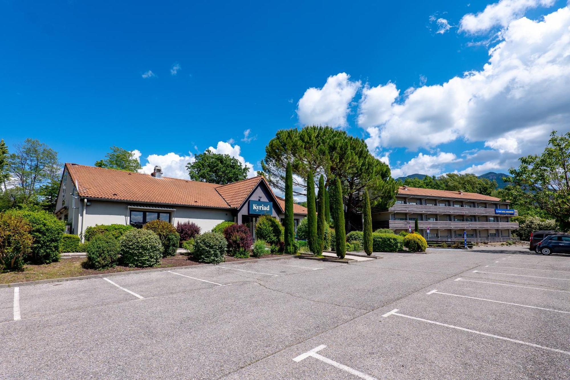 Kyriad Digne-Les-Bains Exterior photo